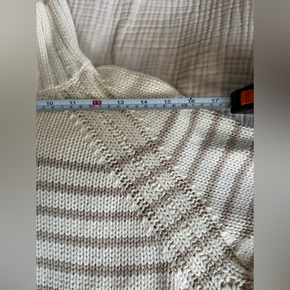 H&M - (New!) Cream and beige striped half-zip sweater - size S - Picture 13 of 13